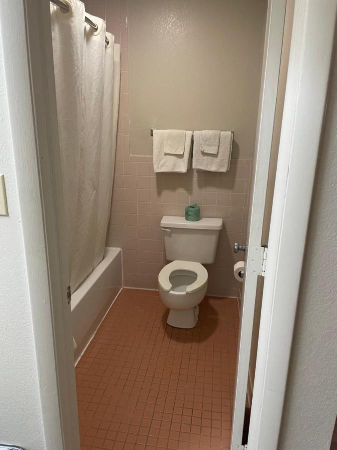 Royal Inn Motel Fredericksburg Extérieur photo